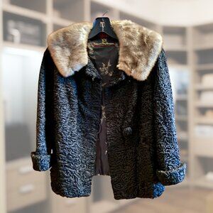 “Elegant vintage Persian Lamb Fur Jacket with a luxe pale mink collar. Timeless,